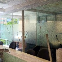 Adesivo Jateado para Vidro | Valinhos | Cipriani Comunicação Visual