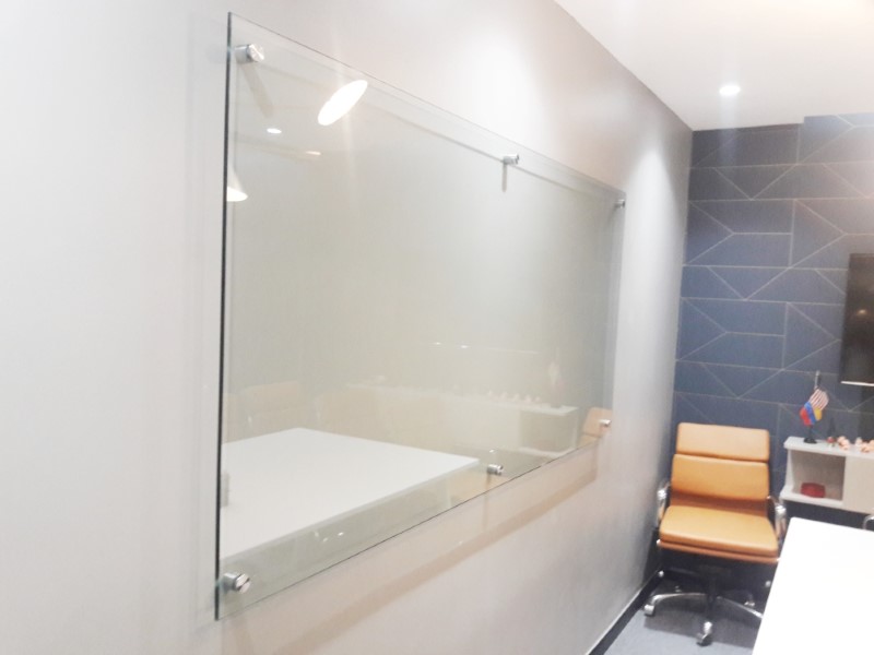 Lousa de Vidro Laminado em Valinhos Exemplo 4 | Cipriani Comunicação Visual