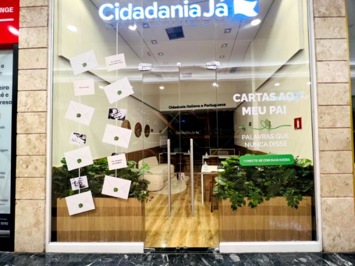 Colamos por fora (maior impacto visual). | Zona Leste SP | Cipriani Comunicação Visual