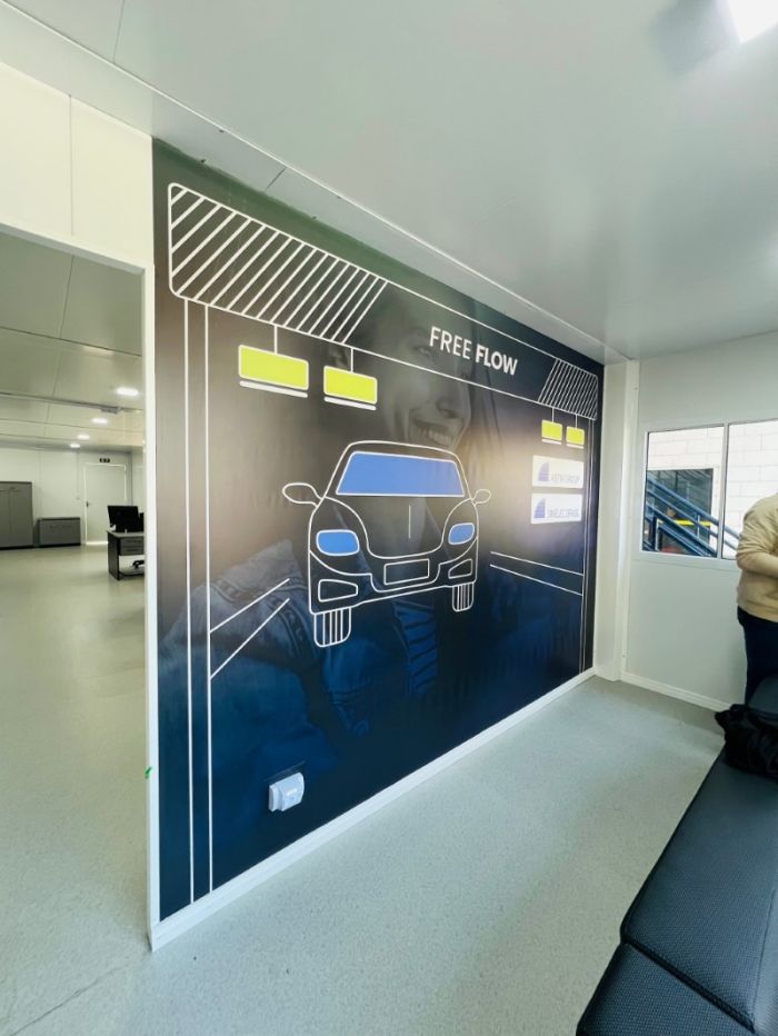 Tapume em Lona, Zona Leste SP Slide 3 | Cipriani Comunicação Visual