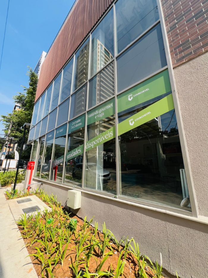 Adesivo para Vidraça, Zona Norte SP Exemplo 1 | Cipriani Comunicação Visual