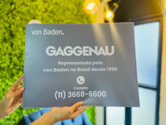 É fácil de aplicar sozinho? | Zona Oeste SP | Cipriani Comunicação Visual