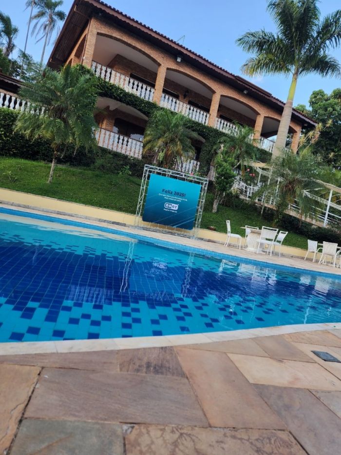 Lona fosca não reflete (perfeito para fotos). | Zona Oeste SP | Cipriani Comunicação Visual