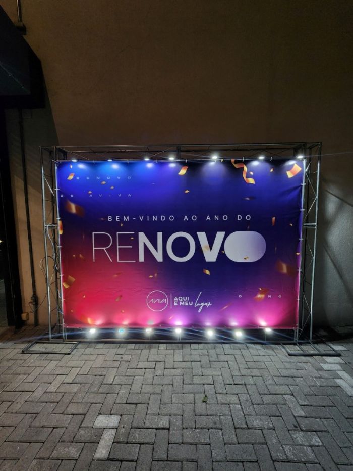 Fica transparente contra a luz? | Zona Oeste SP | Cipriani Comunicação Visual