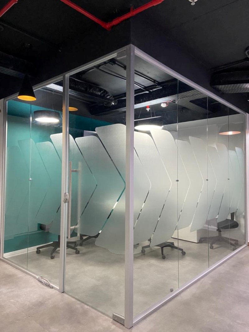 Vinil Jateado Efeito Fosco, Zona Oeste SP Exemplo 3 | Cipriani Comunicação Visual