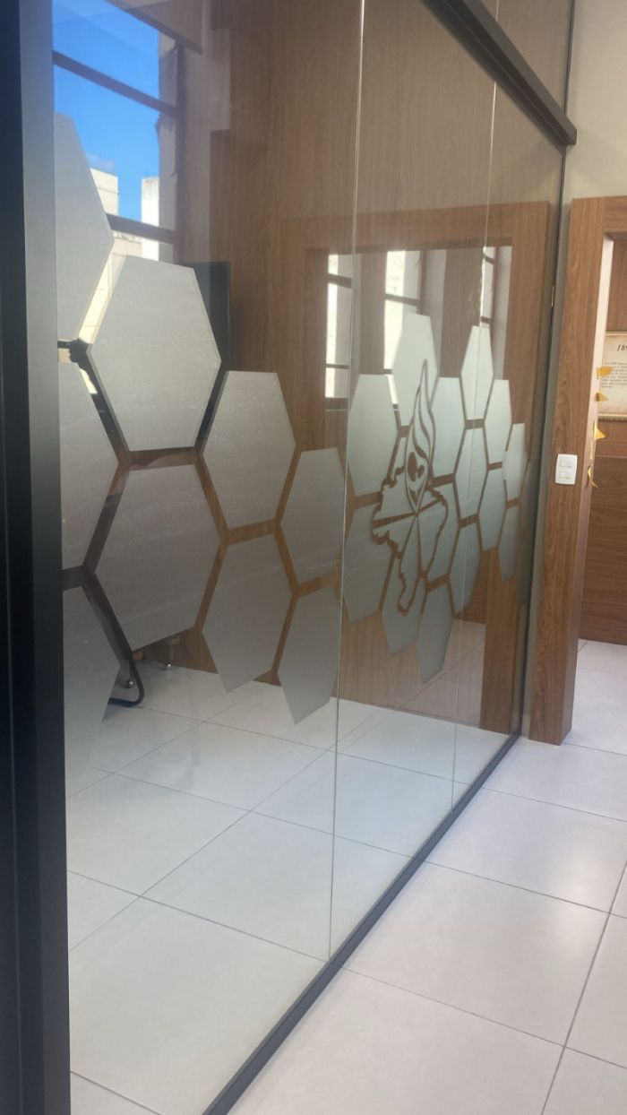 Recorte digital de alta precisão. | Zona Sul SP | Cipriani Comunicação Visual