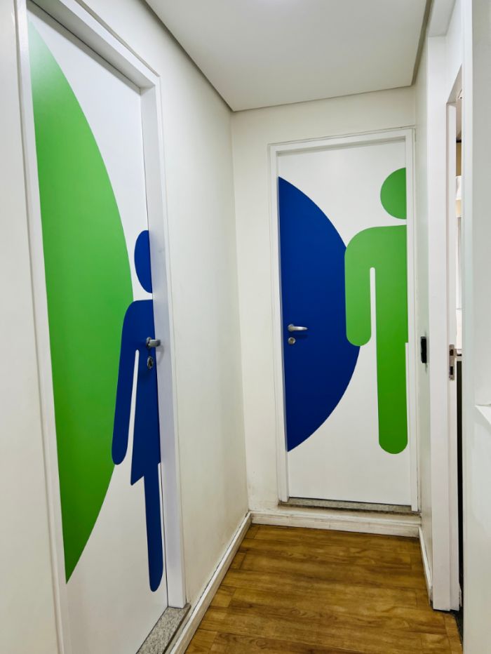 Adesivo para Porta, Zona Sul SP Exemplo 2 | Cipriani Comunicação Visual