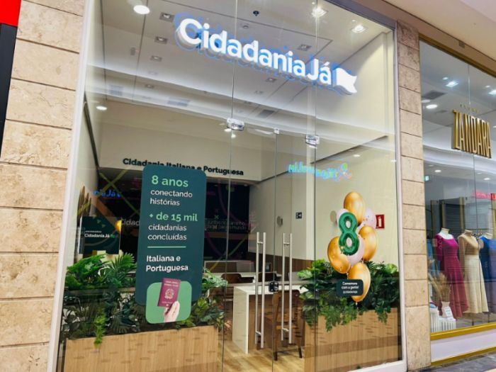 Colamos por fora (maior impacto visual). | Zona Sul SP | Cipriani Comunicação Visual