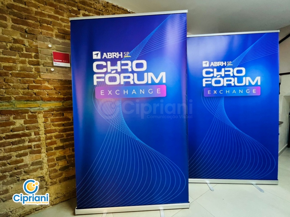 Banner Rollup Retrátil em Azul e Cinza | Projetos Cipriani Comunicação Visual