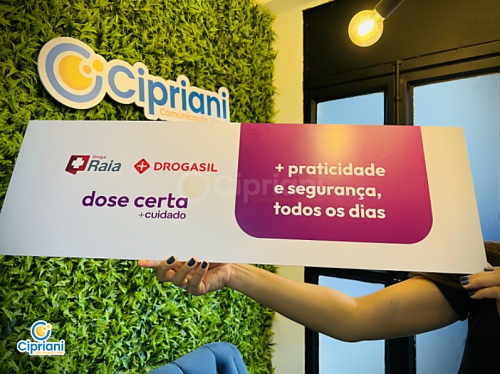 Adesivacao | Cipriani Comunicação Visual