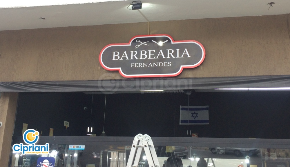 Placas Fachada de Barbearia PVC Preto e Vermelho, Saiba Mais 2 Imagem