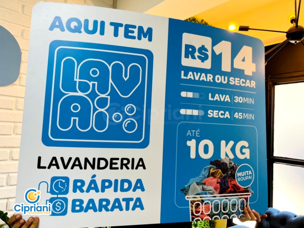 Placas PS com Impressão Azul e Branco | Projetos Cipriani Comunicação Visual