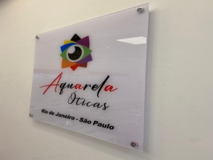 Painel de Acrílico com Adesivo  | Cipriani Comunicação Visual em São Paulo SP